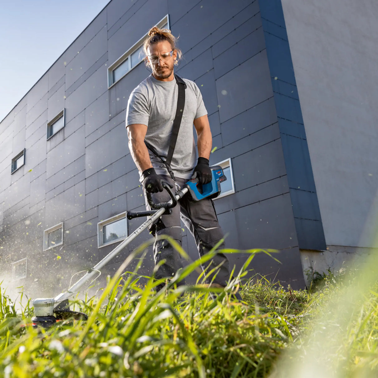 Tagliabordi a batteria Bosch GRT 18V-33