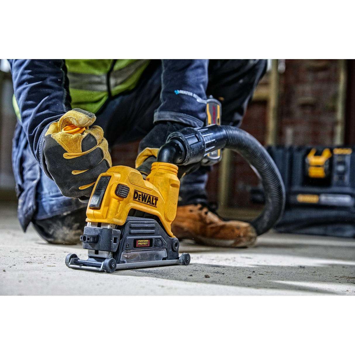 DWE46225-XJ - Schnittschutz Dewalt DWE46225-XJ für 125-mm-Schleifmaschine – Abbildung 9
