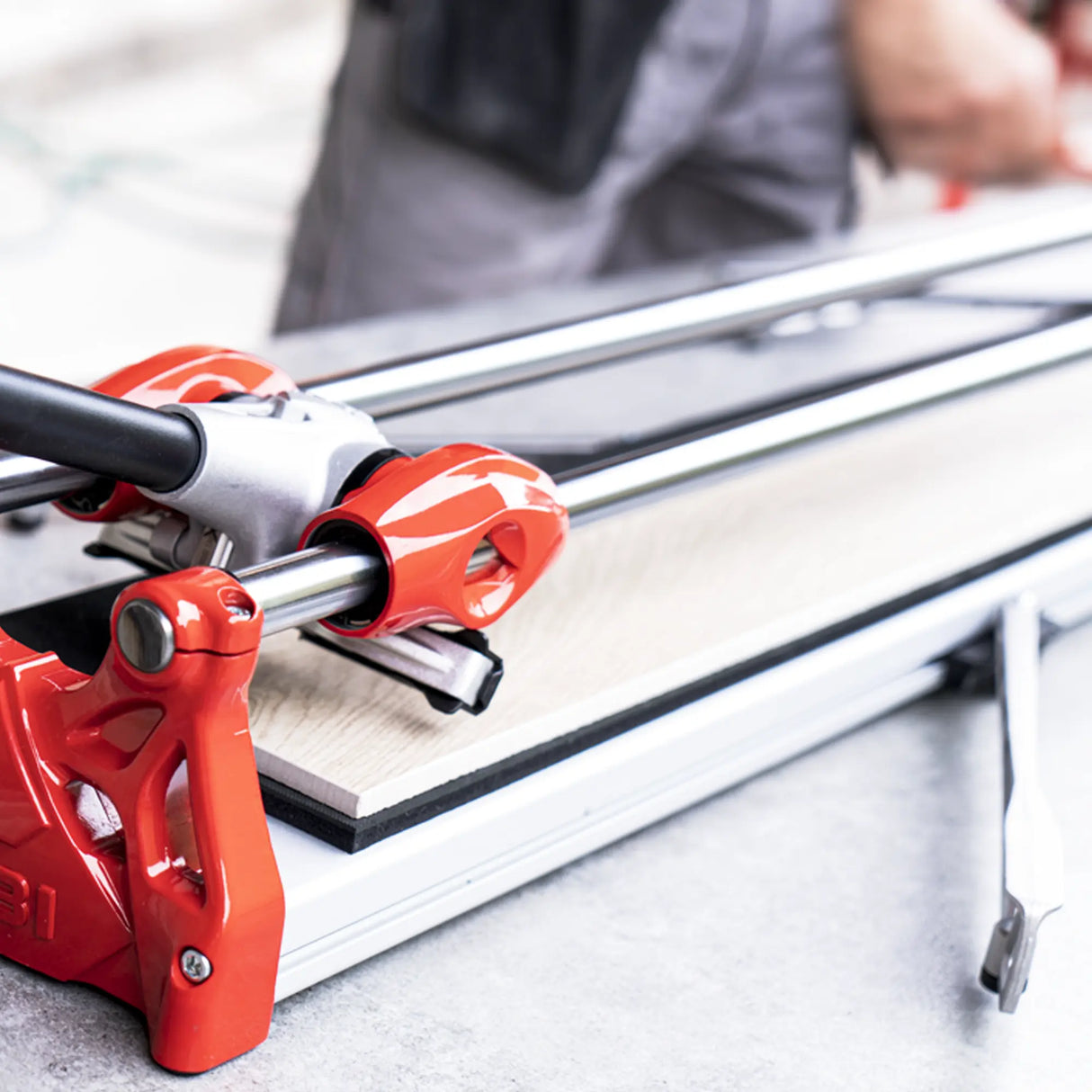 Tagliapiastrelle manuale Rubi HIT-1200 N