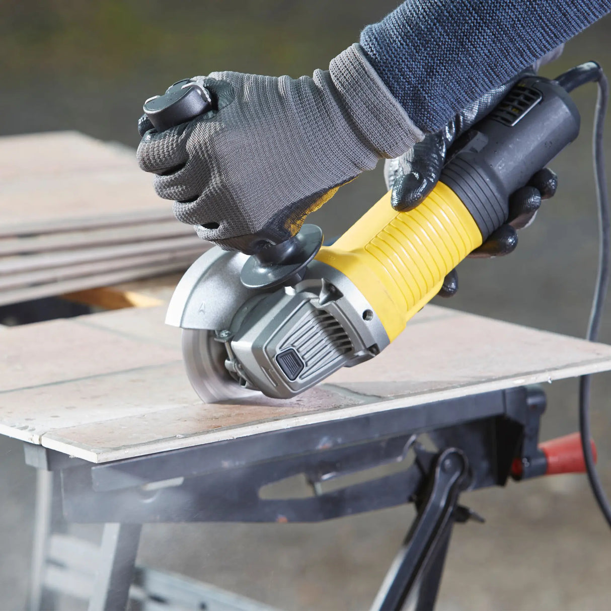 Winkelschleifer Stanley FMEG210-QS 850W