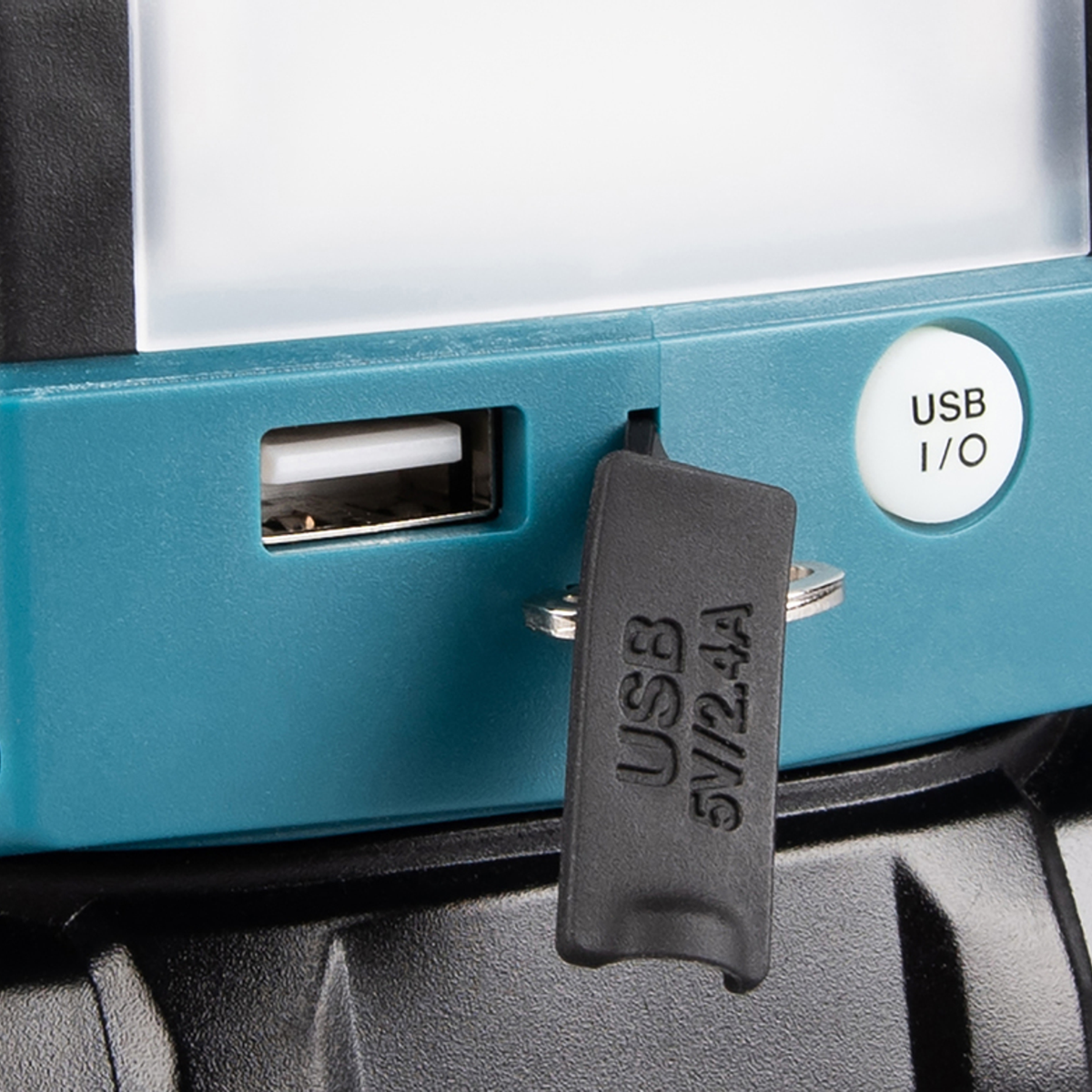 ML011G01 - Torcia LED Makita ML011G01 con Uscita USB XGT 40V - Immagine 19