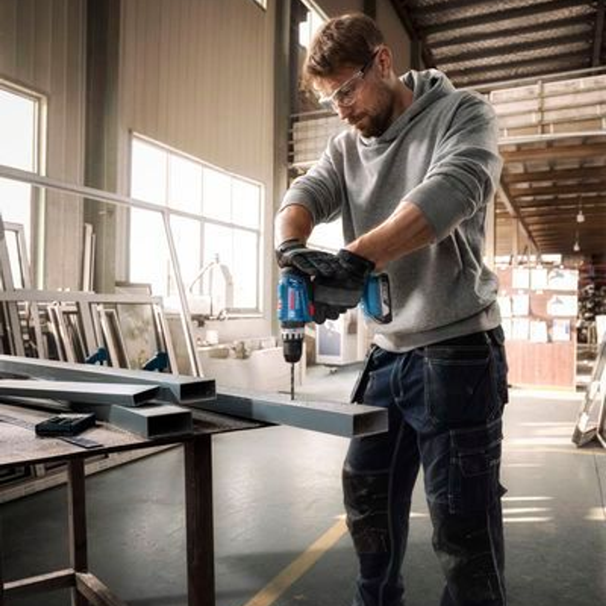 Trapano Avvitatore Bosch GSB 18V-25 PRO 18V 2Ah