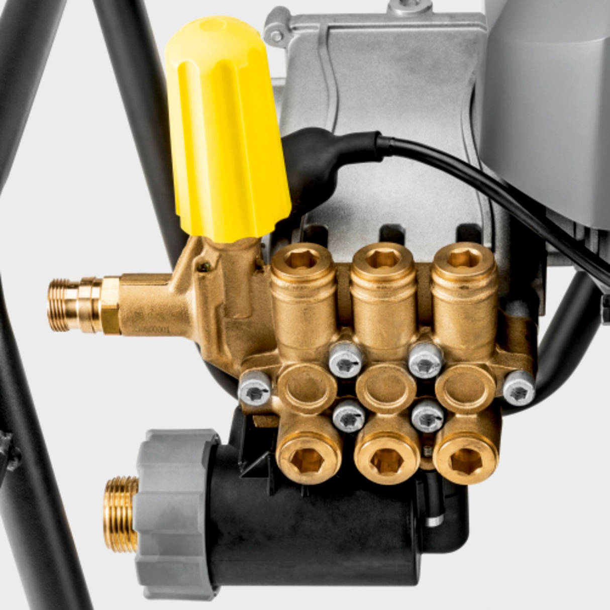 1.367-900.0 - Idropulitrice Alta Pressione Kärcher HD 6/15-4 M Classic 3400W - Immagine 3