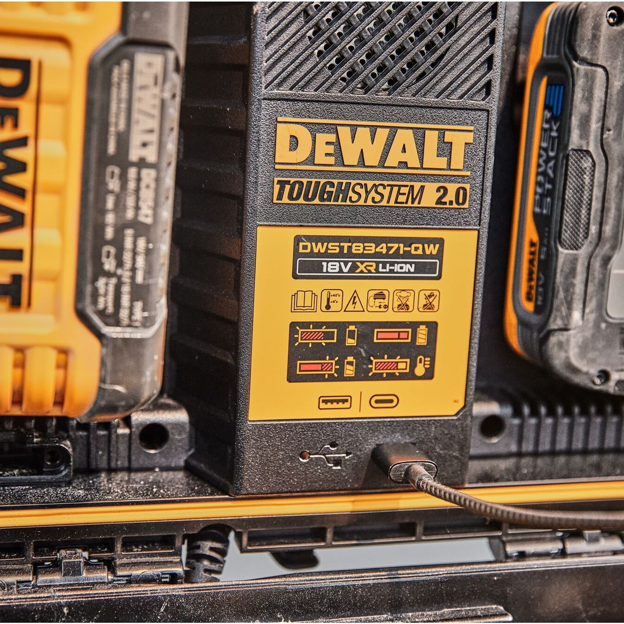 DWST83471-QW – Doppelakkuladegerät Dewalt DWST83471-QW ToughSystem 2.0 - Bild 23